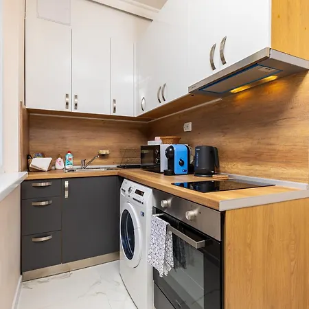 Retreat With Local Charm *