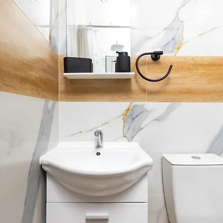 شقة Retreat With Local Charm *