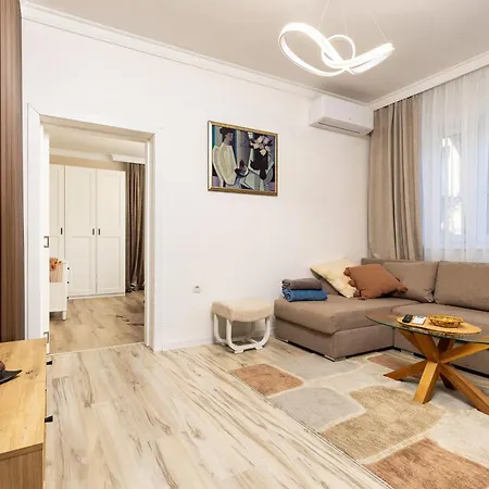Apartment Retreat With Local Charm By Flat Mаnager Plovdiv