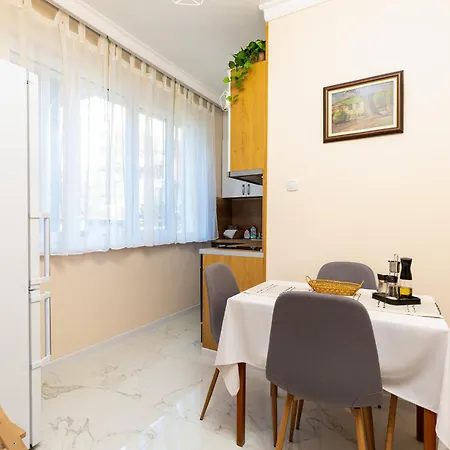 Retreat With Local Charm By Flat Mаnager *